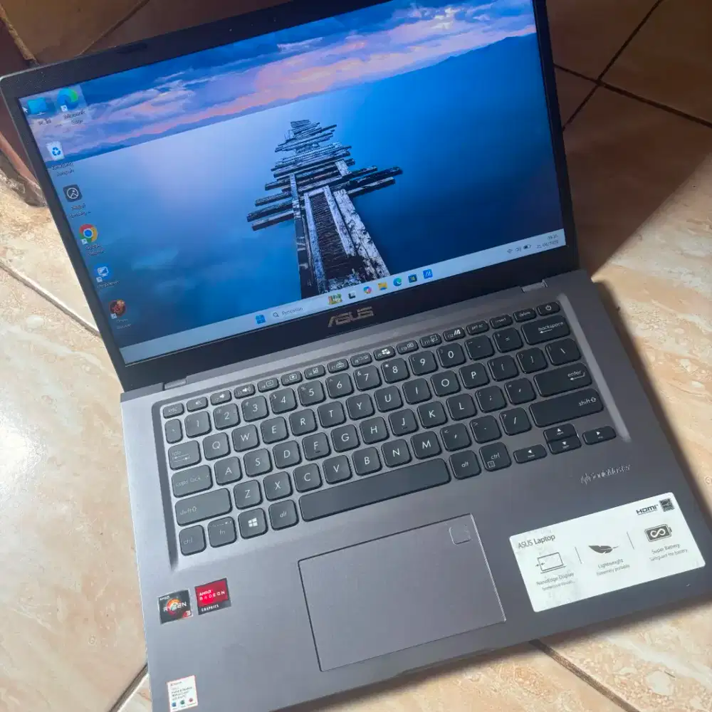 ASUS VIVOBOOK AMD RYZEN