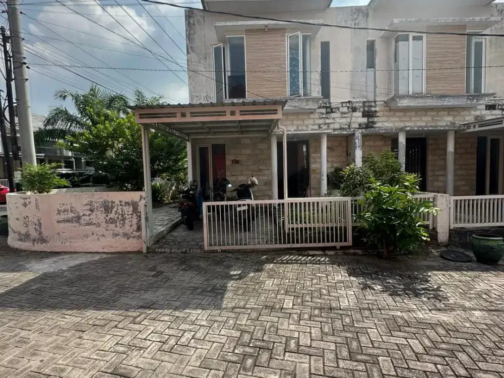 Rumah Dijual Perumahan De Naila Residence Benowo Surabaya