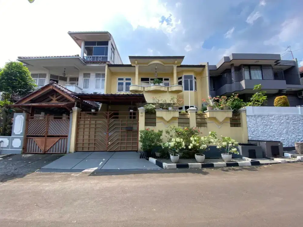 Rumah 2M-An di Bukit Cinere Indah Luas 208 Hadap Selatan