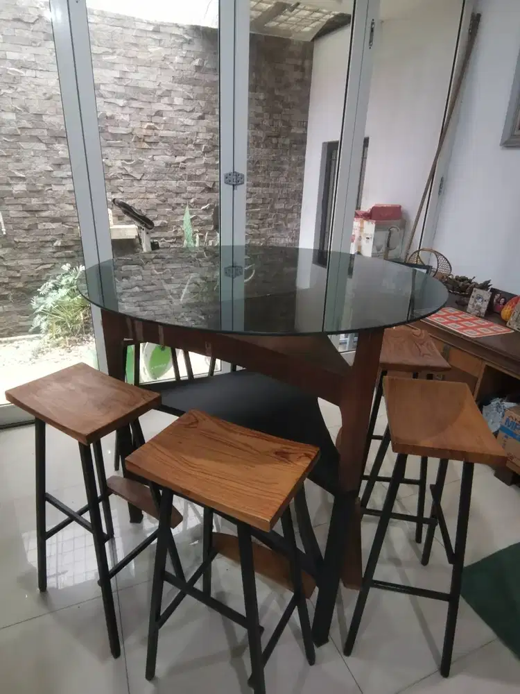 Meja + Bangku Tinggi Café style