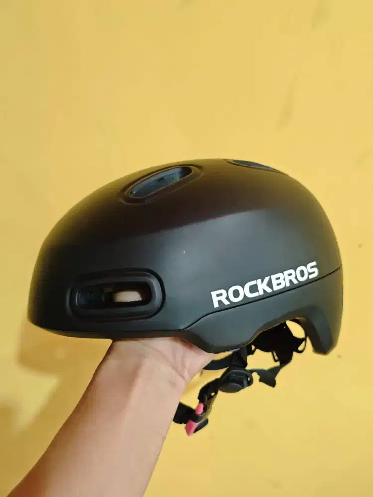 helm sepeda rockbros