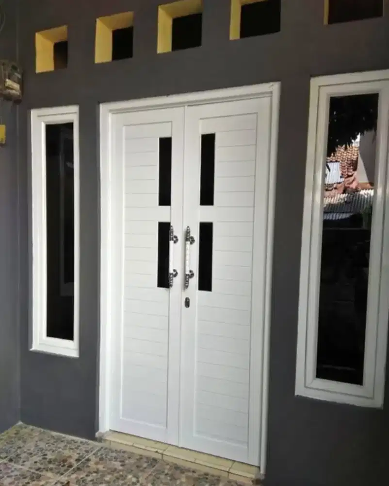 Pintu aluminium Spanrel