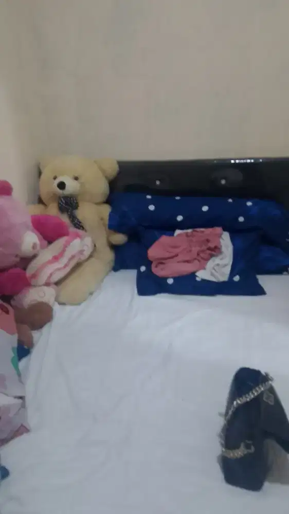 Boneka anak anak