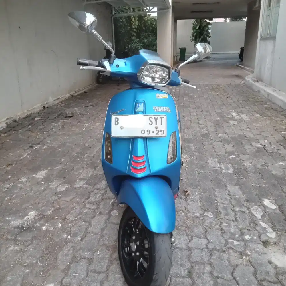 PIAGGIO (Vespa iget 150cc)