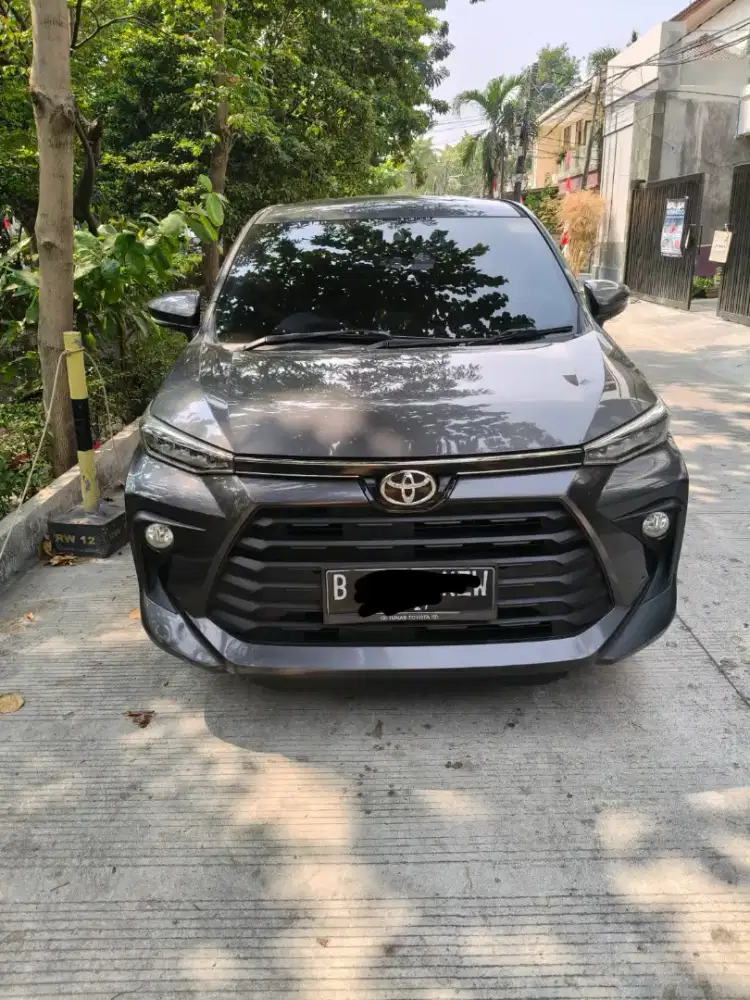Dijual mobil keluarga