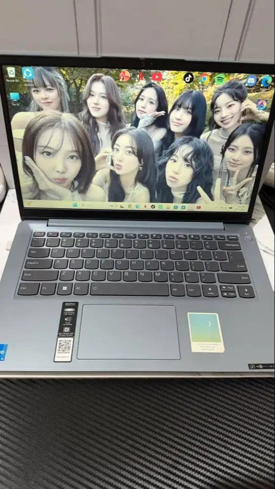 Lenovo IdeaPad 3 14IAU7 82RJ00CNID [IP3 14IAU7/14 FHD/I3-1215U/8GB/256