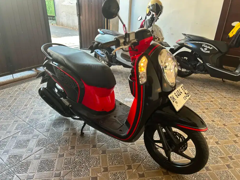 Honda Scoopy 2014 Merah Hitam Tangan Pertama