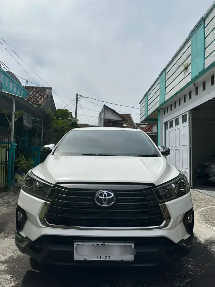 Jual Toyota Venturer 2.4 Diesel AT Tahun 2022