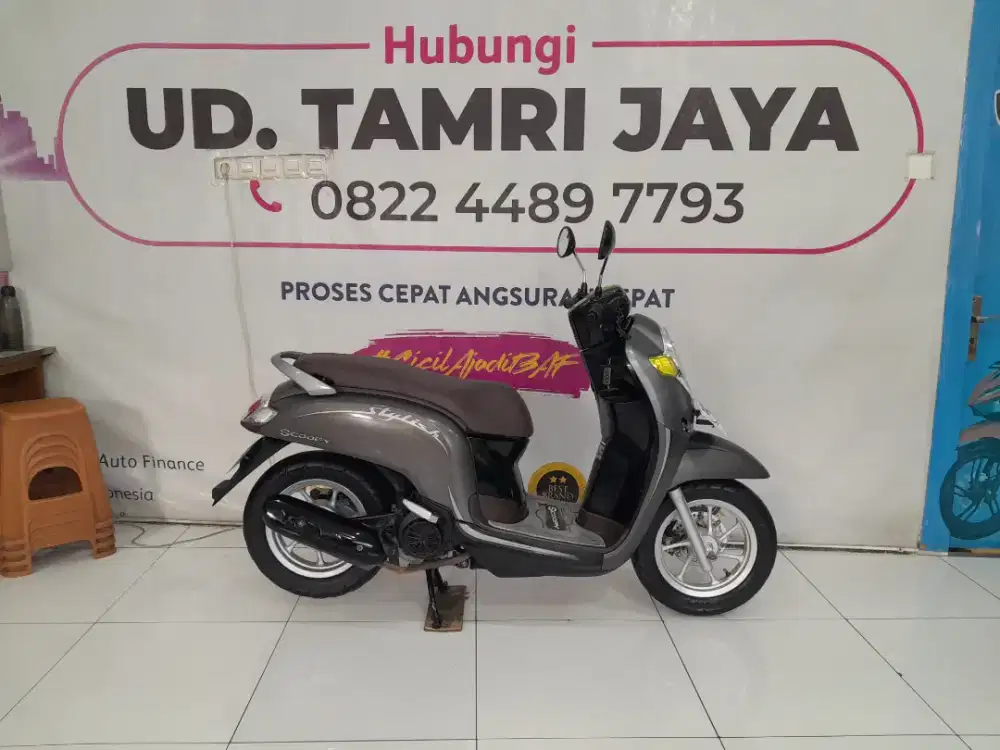 MERAPAT HONDA SCOOPY 2019