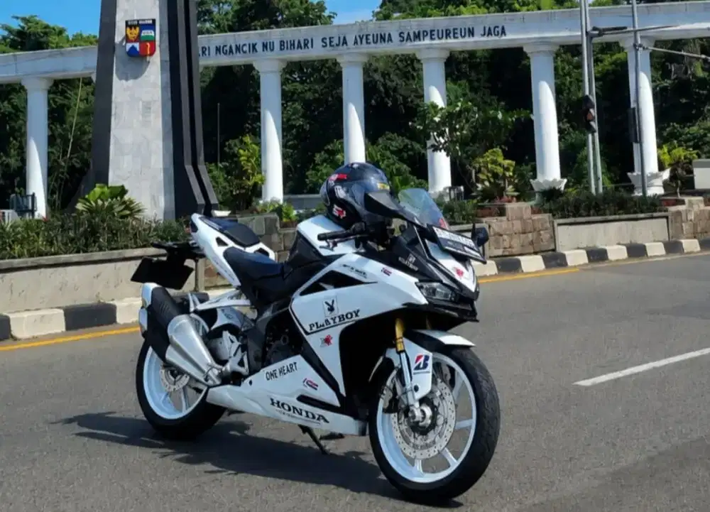 Honda CBR 250RR