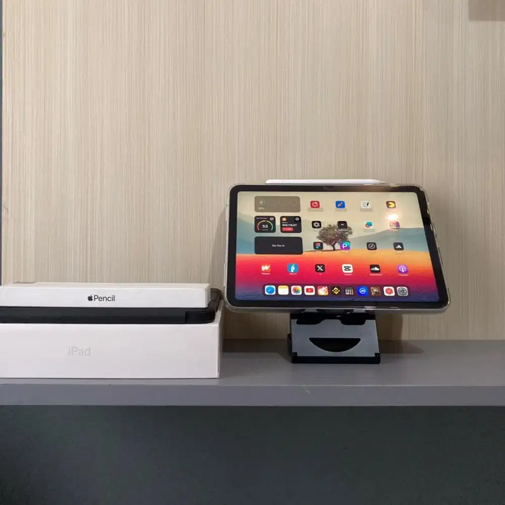 Ipad Air M1 Fullset + Apple Pencil + Keyboard Lengkap.