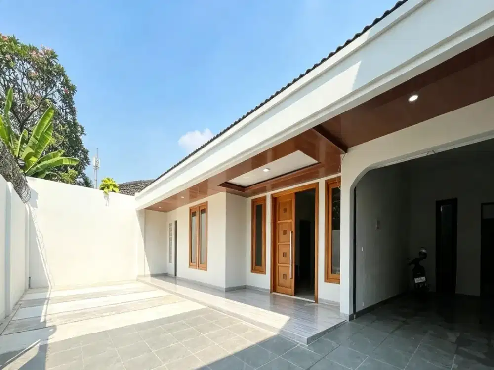 DIJUAL RUMAH MINIMALIS CANTIK DAN NYAMAN DI KEMANG SELATAN