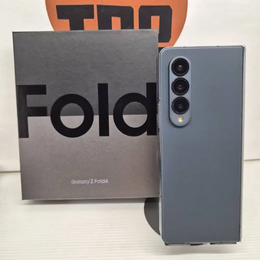 Samsung Z Fold 4 FULLSET 12/512GB No Minus Normal No Kendala