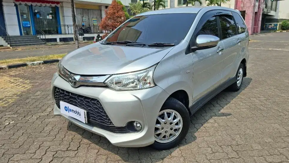 Garansi 1 Th - Toyota Avanza 1.3 E Bensin AT 2018 Silver