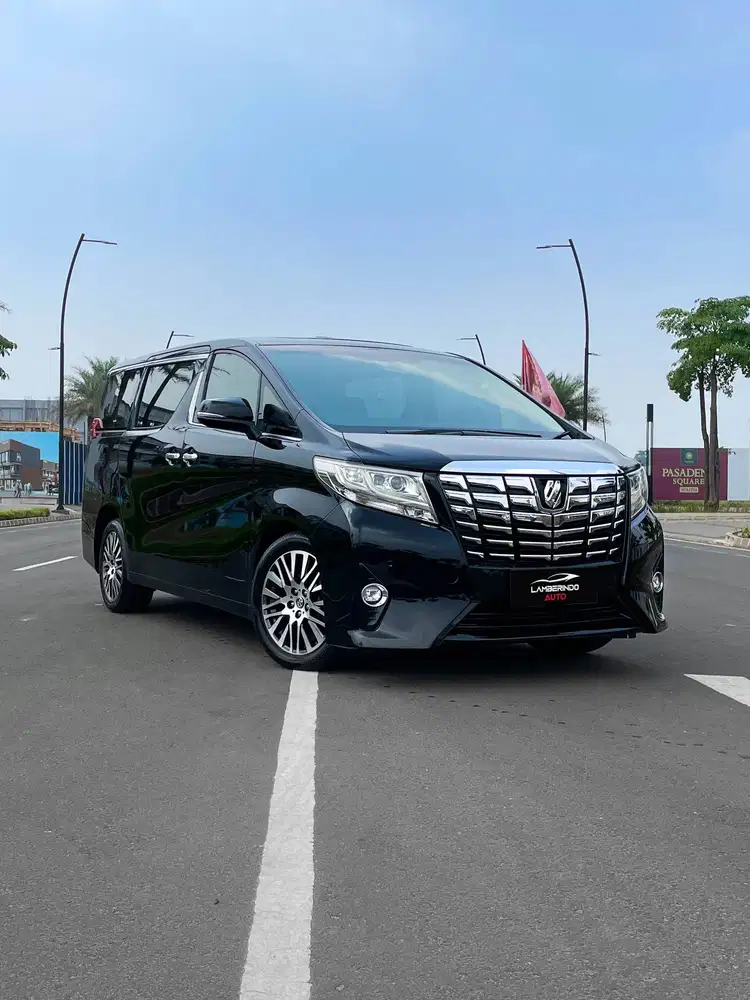TOYOTA ALPHARD 2.5 G ATPM 2016 PILOT SEAT HITAM LOW KM !! VELLFIRE