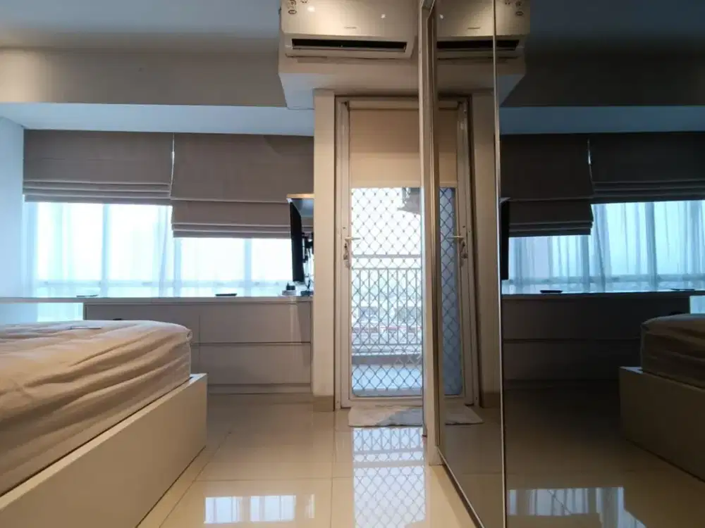 Jual H Residence Studio (diatas hotel Harper Cawang) big size Fully luxury interior
