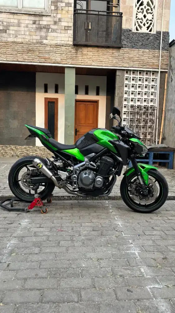 Kawasaki Z900 hijau kondisi good!Odo LOW siap pakai no minus! Zx ninja
