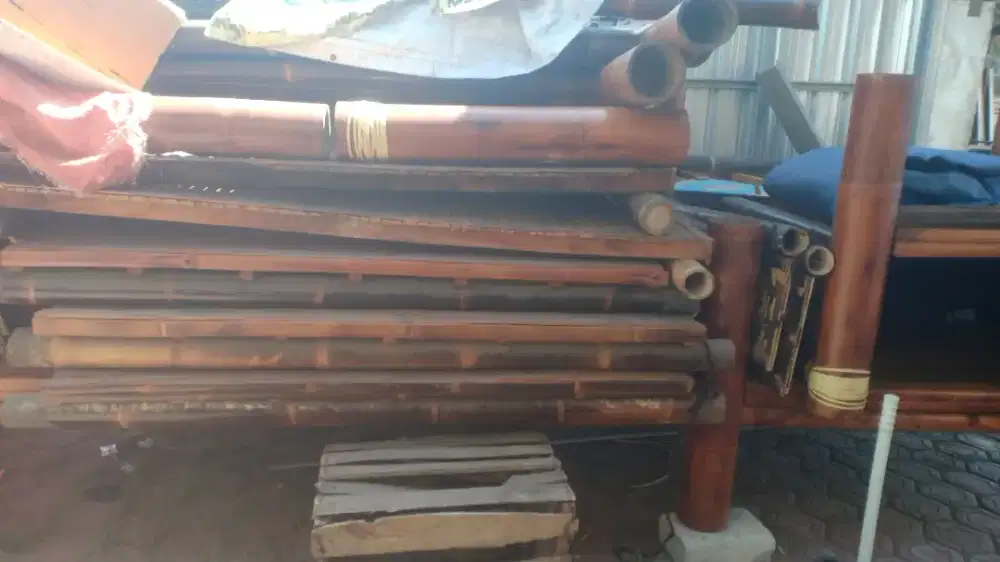 dijual gajebo kondisi msh bagus