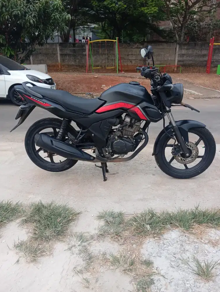 Honda CB Verza 150 R 2019 bl 9 fulori like new pajak baru bayar