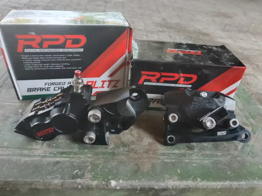 Kaliper RPD 4p blitz axial&2p quantumaxial+bracket WR3 D+bracket RPD B