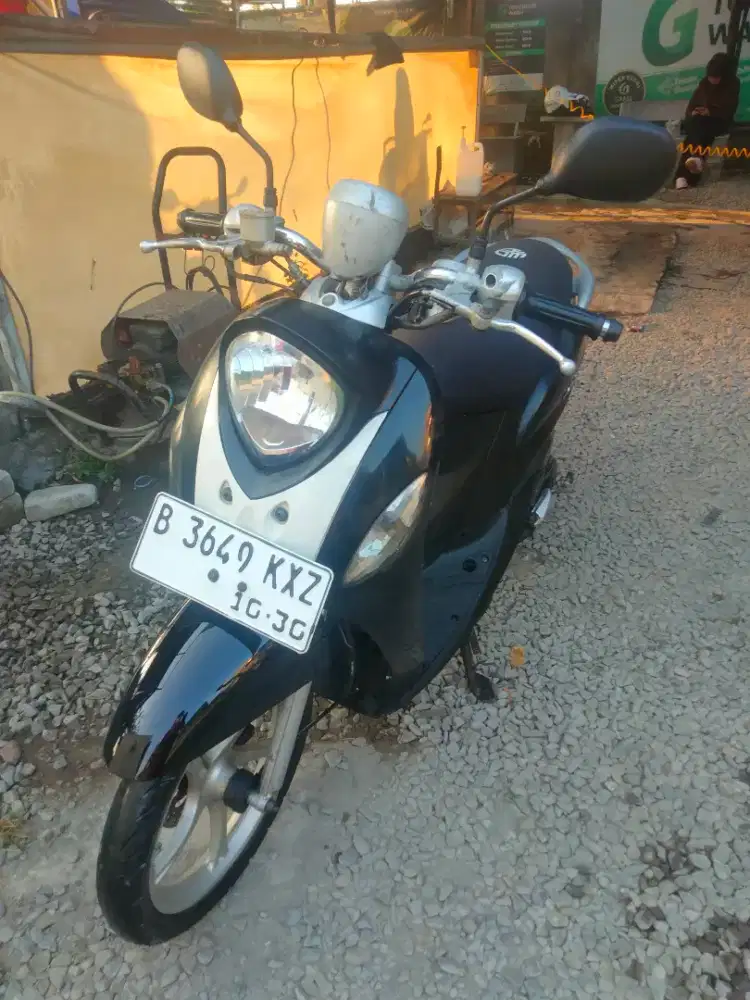 Dijual motor Fino 2011