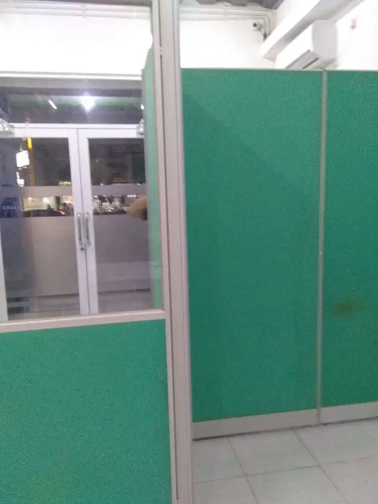PARTISI Ruang kantor Sistim Knock-down + Pintu PVC ex Import