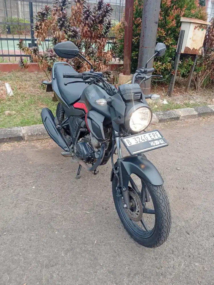 Honda CB Verza 150 R 2019 fulori istimewa pajak baru bayar