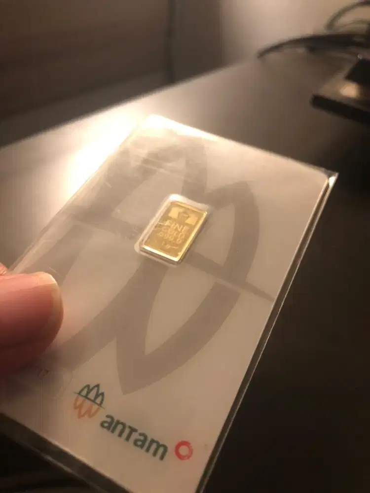 Emas antam 1 gram