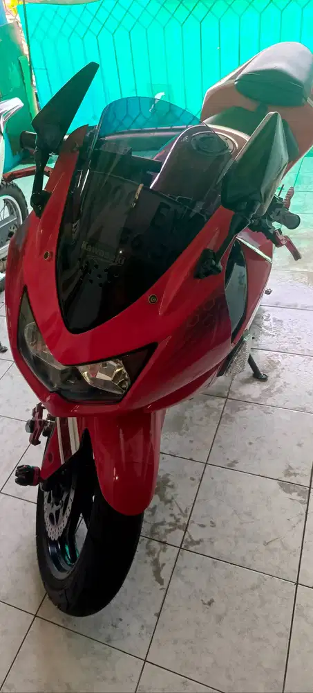 Ninja 250 cc, 2 silinder warna asli merah, surat2 lengkap