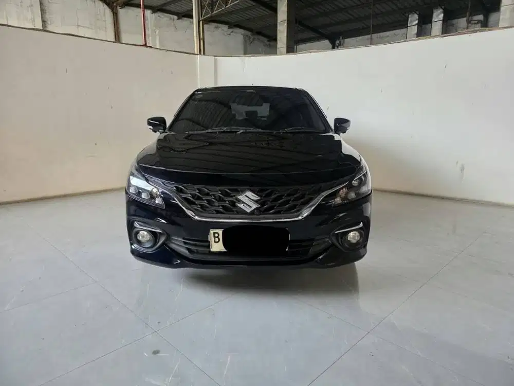 Low km 32rban Suzuki Baleno Hatchback AT ( Matic ) 2023 Hitam Mulus