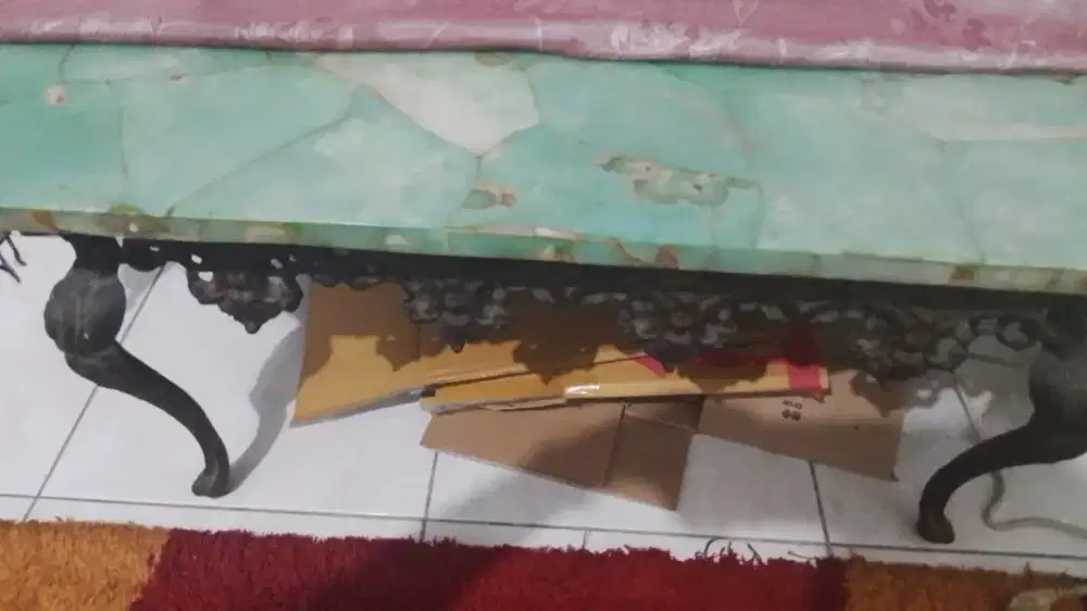 Meja marmer tulungagung
