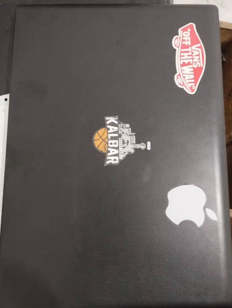 Laptop Lenovo Ideapad 100 Intel core i5 gen 5 5200u VGA GeForce 920M