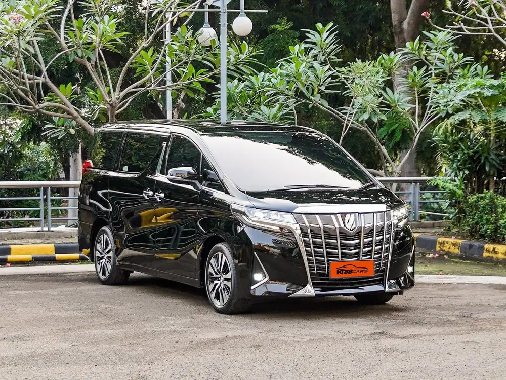 Toyota Alphard 2.5 G AT Tahun 2018
