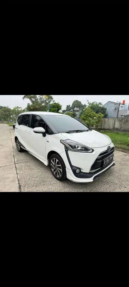 Toyota Sienta 2017 Bensin