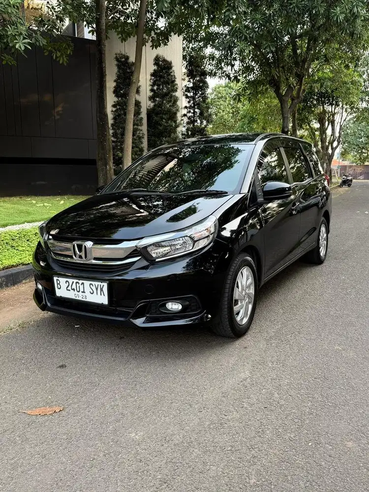 Mobilio E AT 2018 Facelift