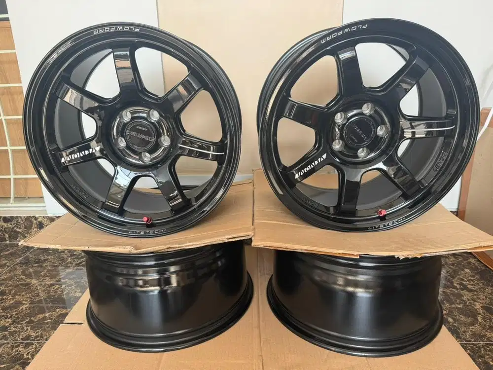 VELG ORIGINAL LENSO VENOM V7T R18 9.5 PCD 5X114.3 ET22 REBORN ZENIX