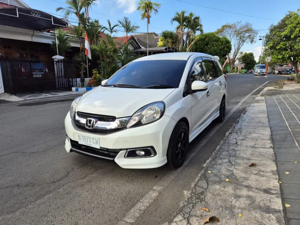 Mobilio E prestige pmk 2017 Matic cvt