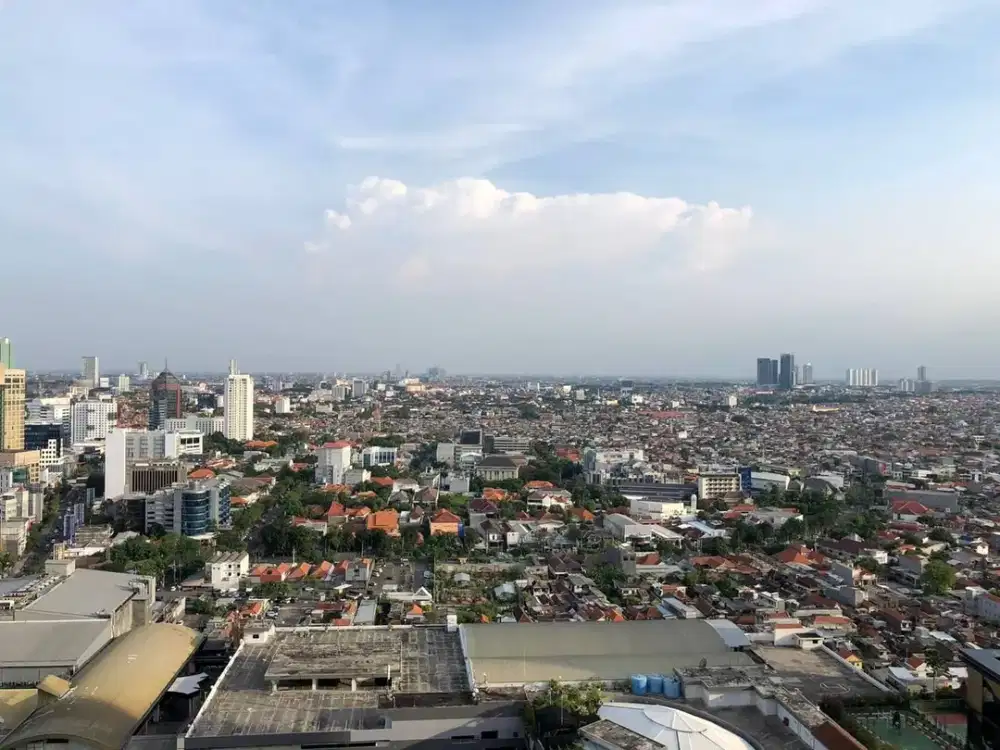 apartartment The Peak, samping Tunjungan Plaza 5 Lantai 21