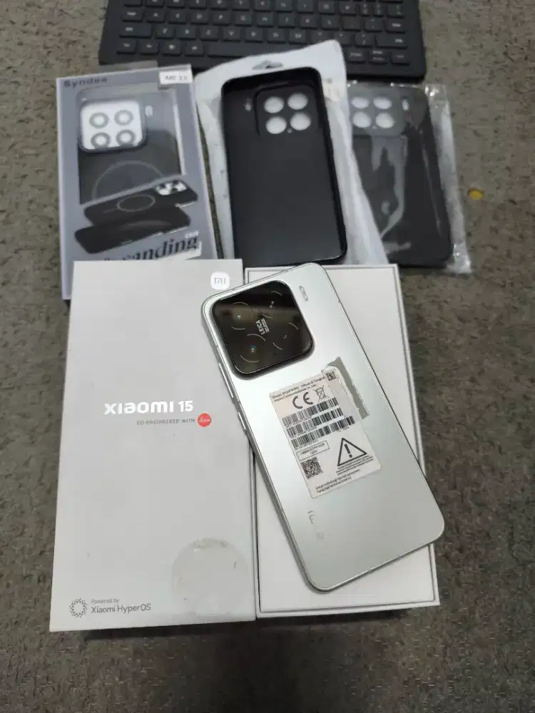 Xiaomi 15 12/256 5G Mulus Terawat
