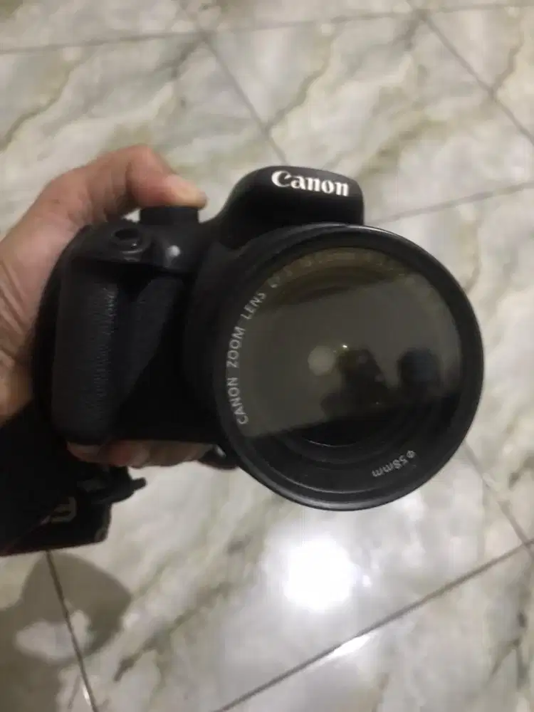Kamera Canon 1200D
