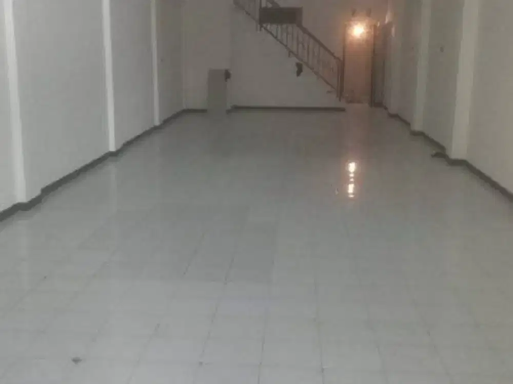 Ruko di Jl. Nginden , Listrik 4400 Token