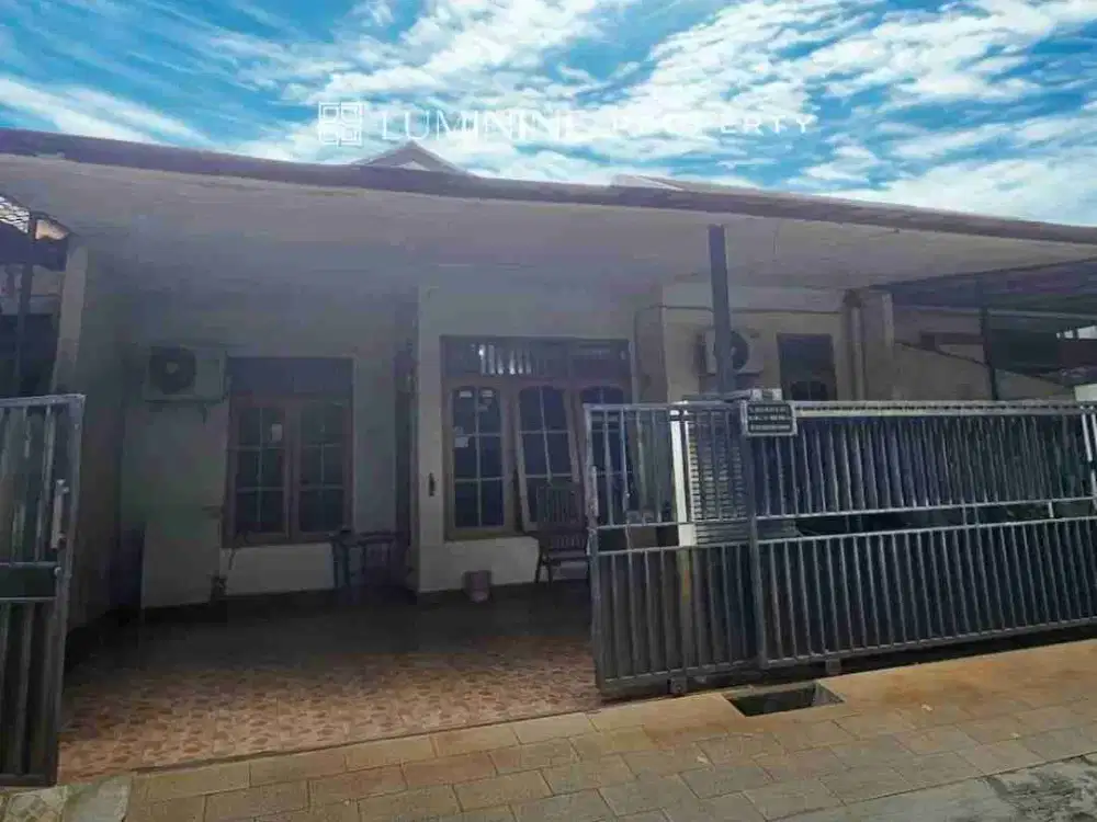 RUMAH SEMI FURNISHED DI GRIYA LOKA - BSD CITY, TANGSEL