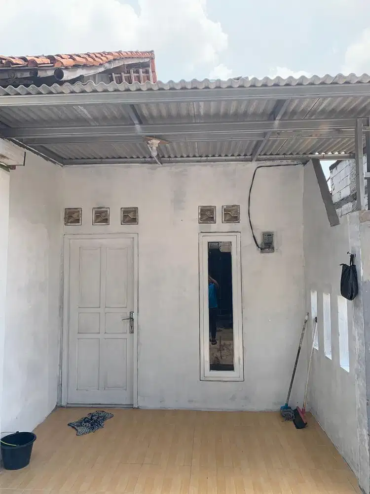 Dikontrak 3 petak rumah