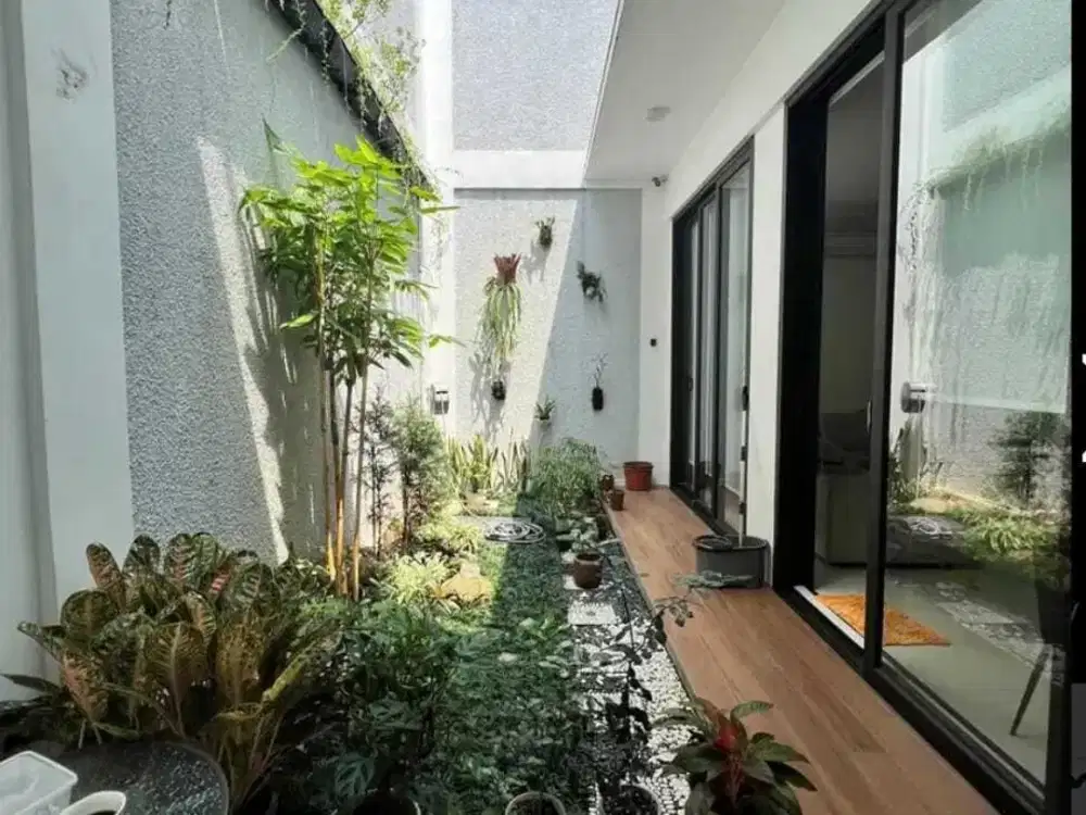 Rumah 2 Lantai Terenovasi di Volta, Scientia Gading Serpong