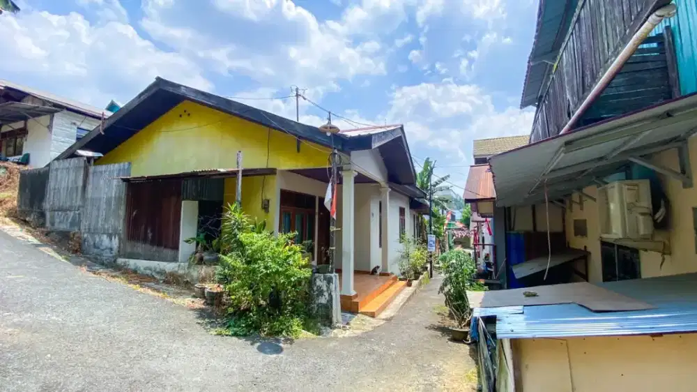 Dijual Rumah Pusat Kota Samarinda beserta Furniturenya