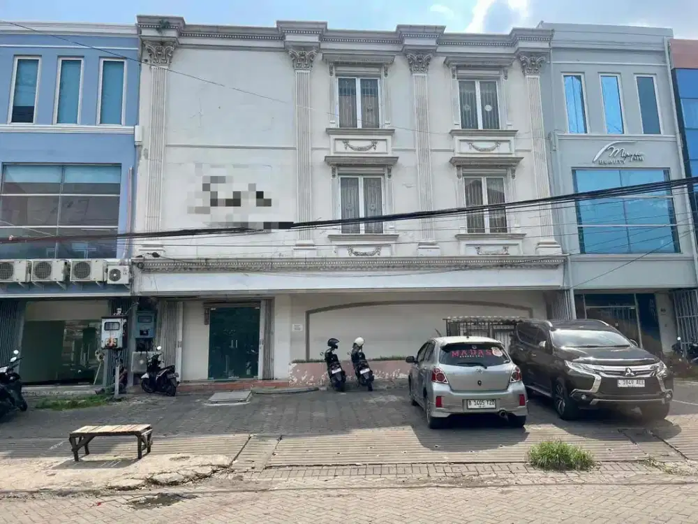 jalan jawa jual gedung ex bridal butik di pusat kota surabaya komersil area