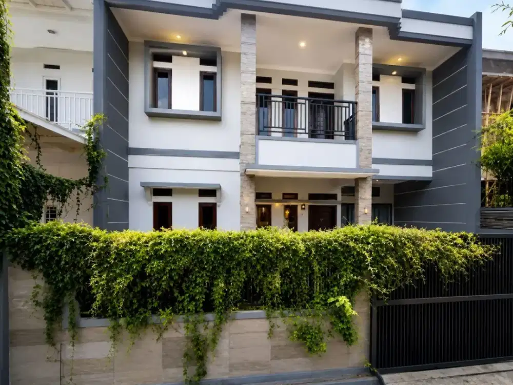rumah bagus siap huni lokasi strategis turangga buah batu bandung