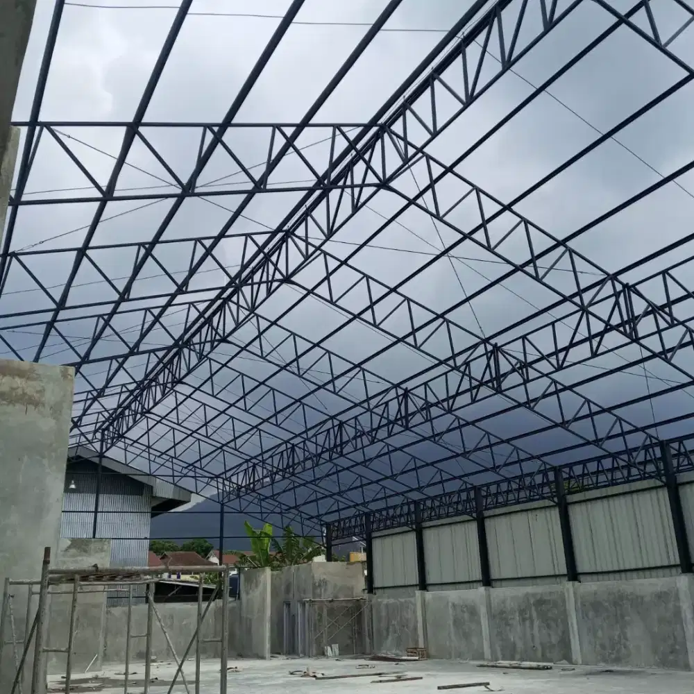 Atap besi dan bajaringan