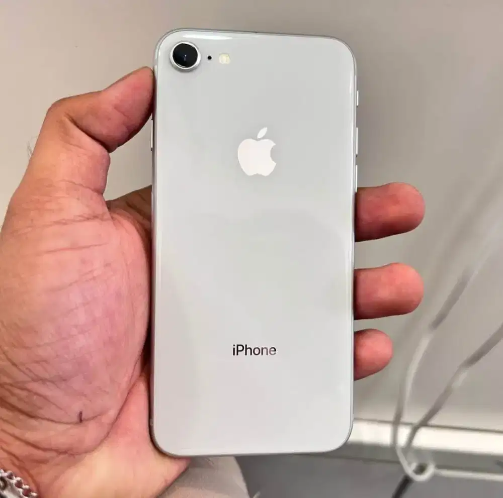 Iphone 8 64GB Silver Mulus