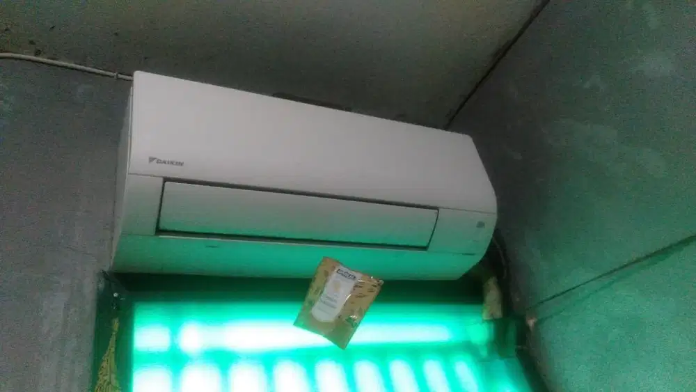 Ac daikin 1/2pk